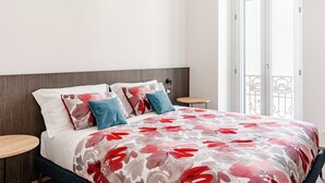 1 chambre, bureau, accès au Wi-Fi (inclus), literie fournie