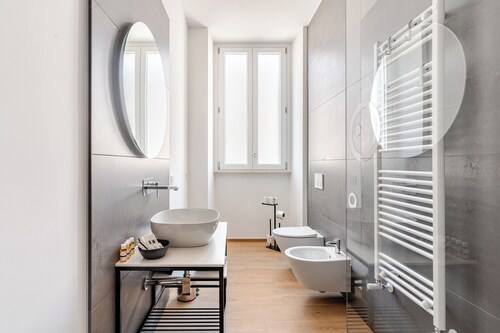 (Stigliani) Central apartment 200m. from the Sassi