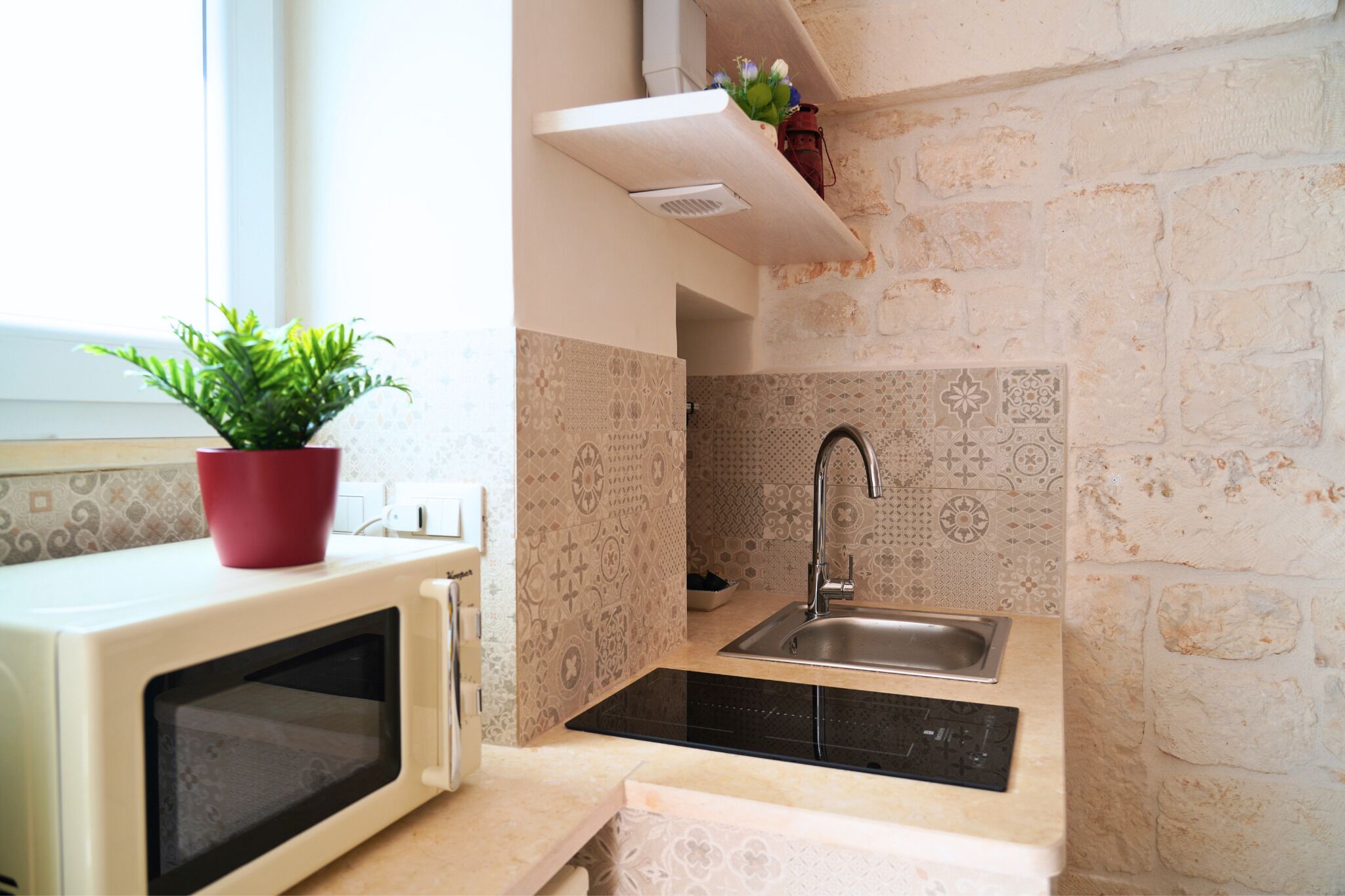 Comfort House, City View | Private kitchen