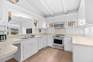 Fridge, microwave, oven, stovetop - Vintage Canal Front Beach House, Private Dock, Easy Walk to Beach, Fire Pit (Pawleys Island)