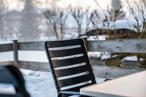 Property grounds - Apartment "Haus Wildenbach" with Mountain View, Private Terrace and Wi-Fi (Niederau)