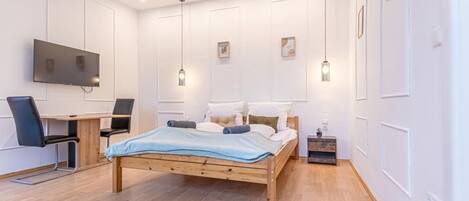 2 Schlafzimmer, Schreibtisch, Bügeleisen/Bügelbrett, kostenloses WLAN