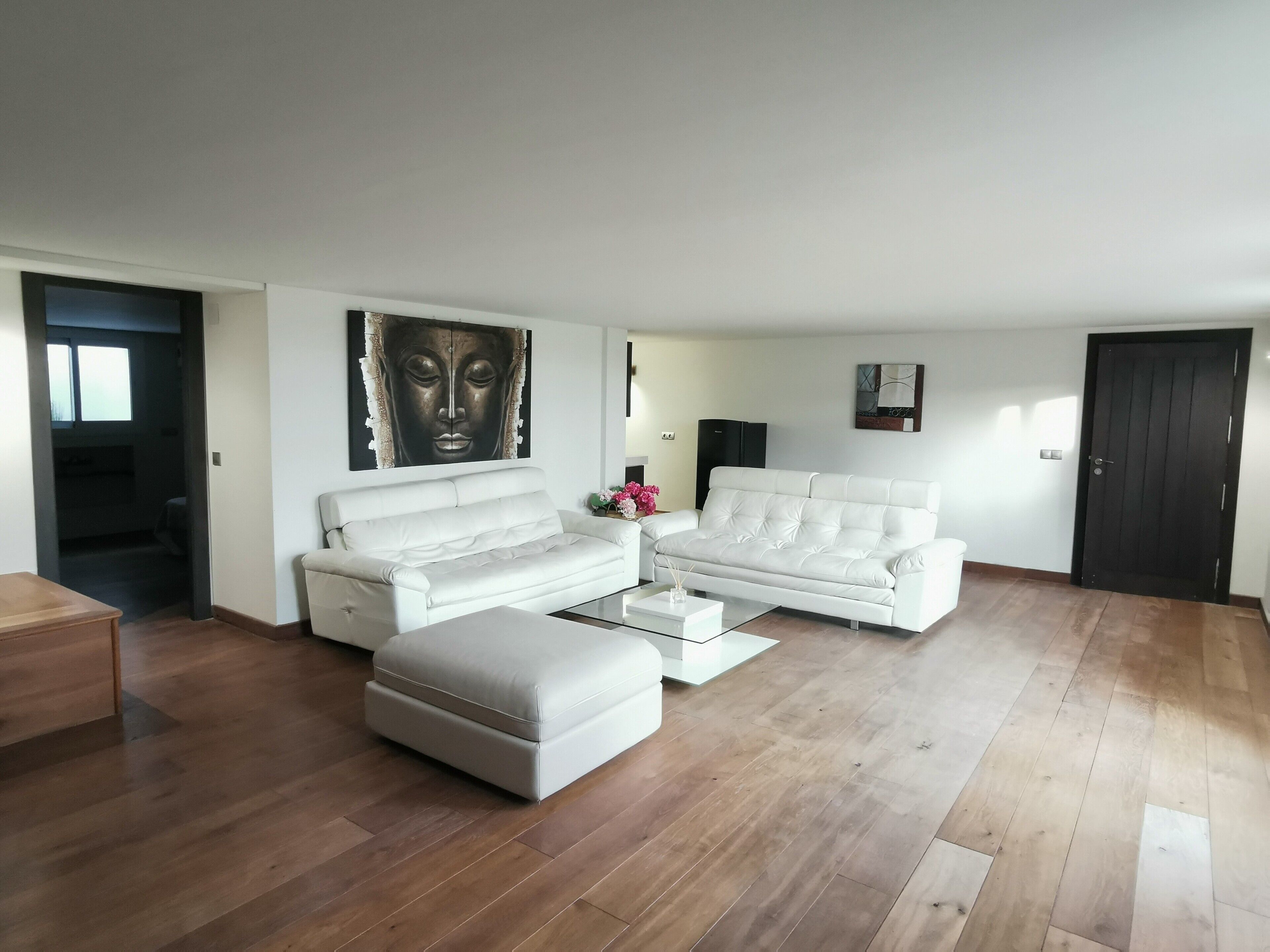 TV, fireplace, DVD player, stereo