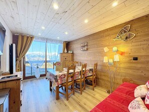 Interior - Renovated 2-room apartment - 7 ppl - Ski-in/Ski-out (Le Corbier)