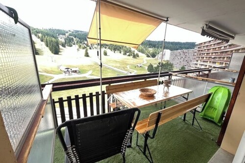 Résidence Bois d'Aurouze – Studio Confortable avec Terrasse Sud, Vue Imprenable