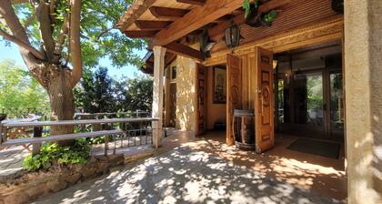 Anthracite Apartment