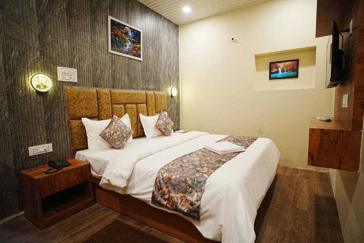 Deluxe Double Room | WiFi (free)