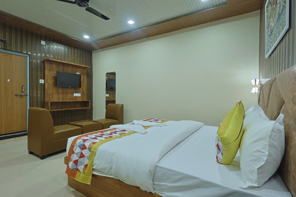 Luxury Suite, Balcony | Free WiFi