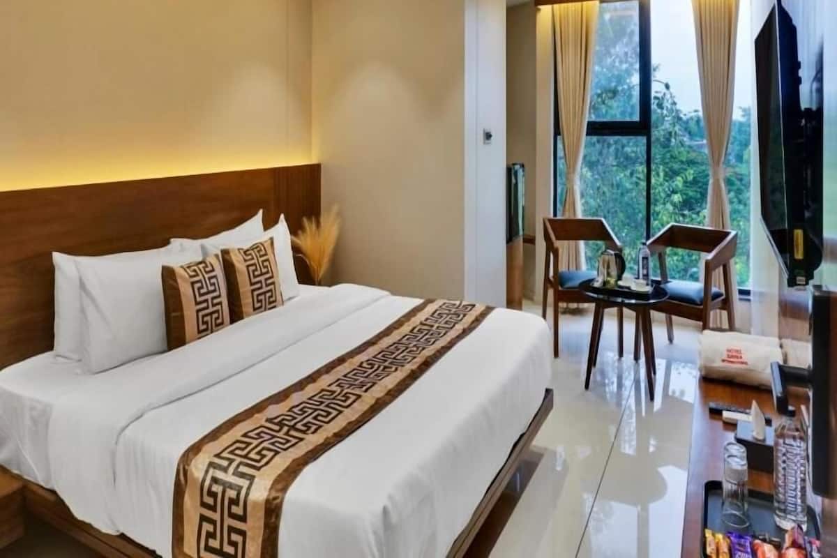 Deluxe Double Room | Free WiFi