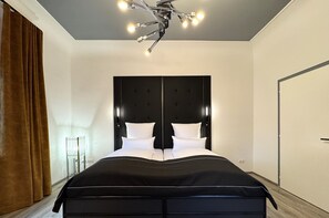 2 habitaciones, tabla de planchar con plancha y wifi gratis 