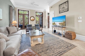 TV - Resort Living! Heart Of Baytowne Wharf-Water Views-Pools & More! LJ169 (Miramar Beach)