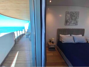 Iron/ironing board, Internet, bed sheets - Marina - Sea & Mosque View - By AppartAli (Casablanca)