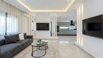 Appartement, 2 chambres, fumeurs, balcon | Salle de séjour