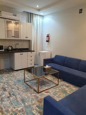 Living area - Zikra Hotel   (Taif)