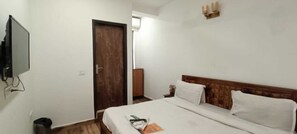 Deluxe Double Room, Balcony