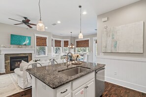 Interior - Sandgrass Serenity 30A  Elegant 4BR Home, Bikes, Golf Cart, Minutes to Beach (Santa Rosa Beach)
