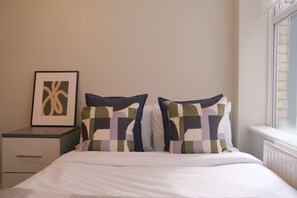 1 Schlafzimmer, Schreibtisch, Bügeleisen/Bügelbrett, kostenloses WLAN