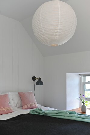 Bügeleisen/Bügelbrett, WLAN, Bettwäsche