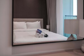 House | 1 bedroom, Internet - Stayshort - Chic 1 Bed Bedroom in JVT That Sleeps 2 With Balcony (Dubai)