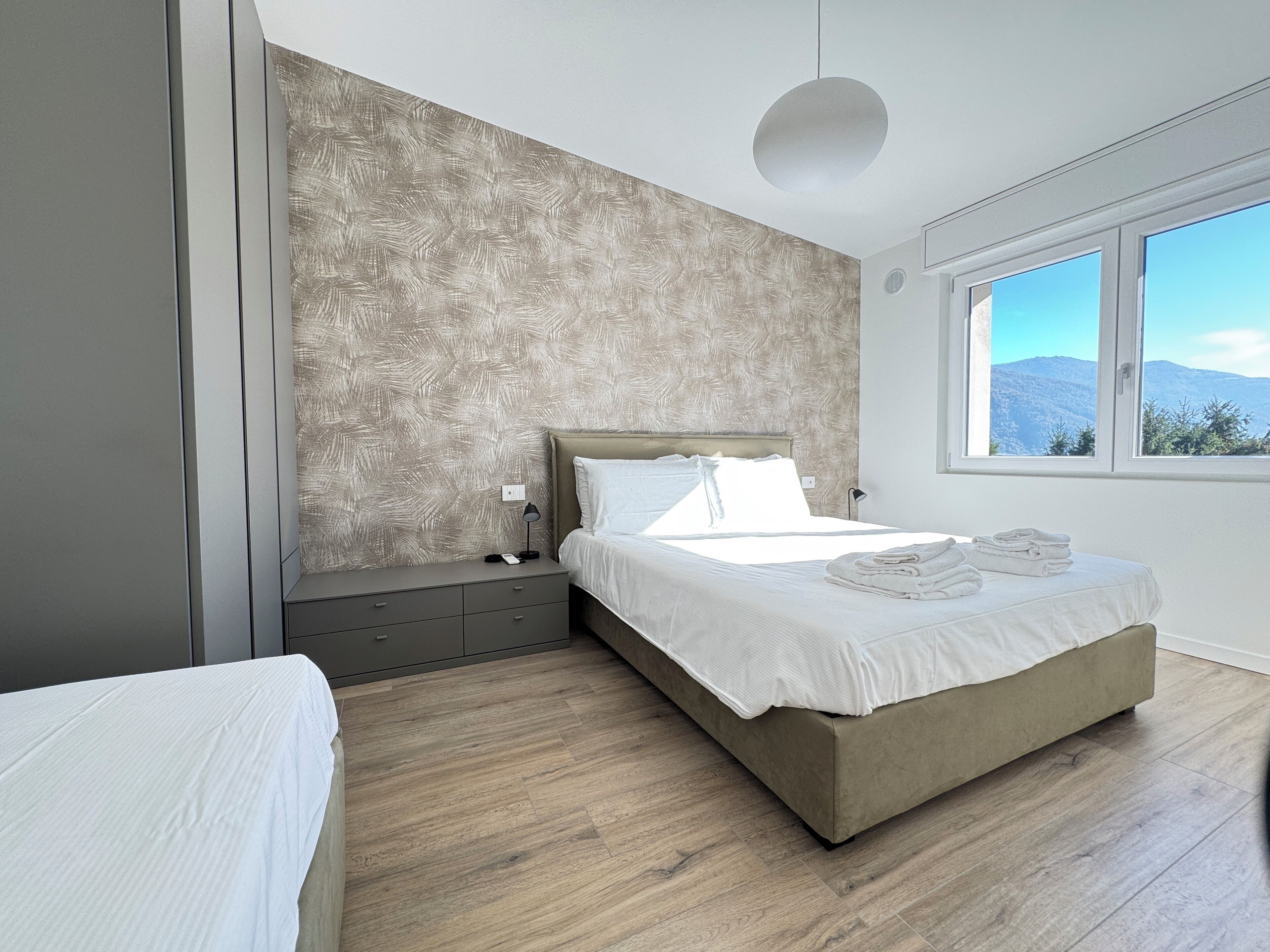 Appartamento Endine Lake | In-room safe, iron/ironing board, free cots/infant beds, free WiFi