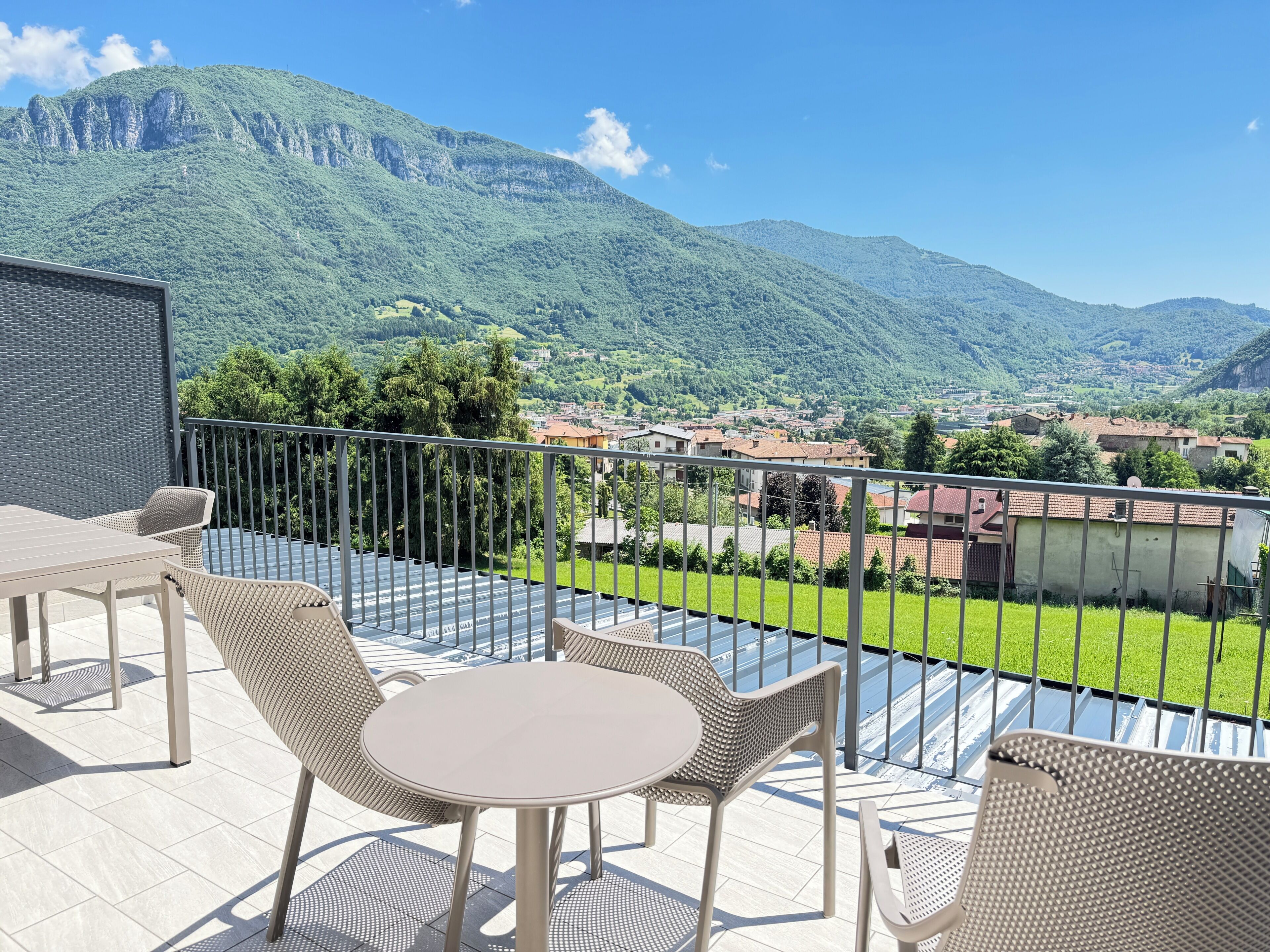 Appartamento Sparavera | Terrace/patio