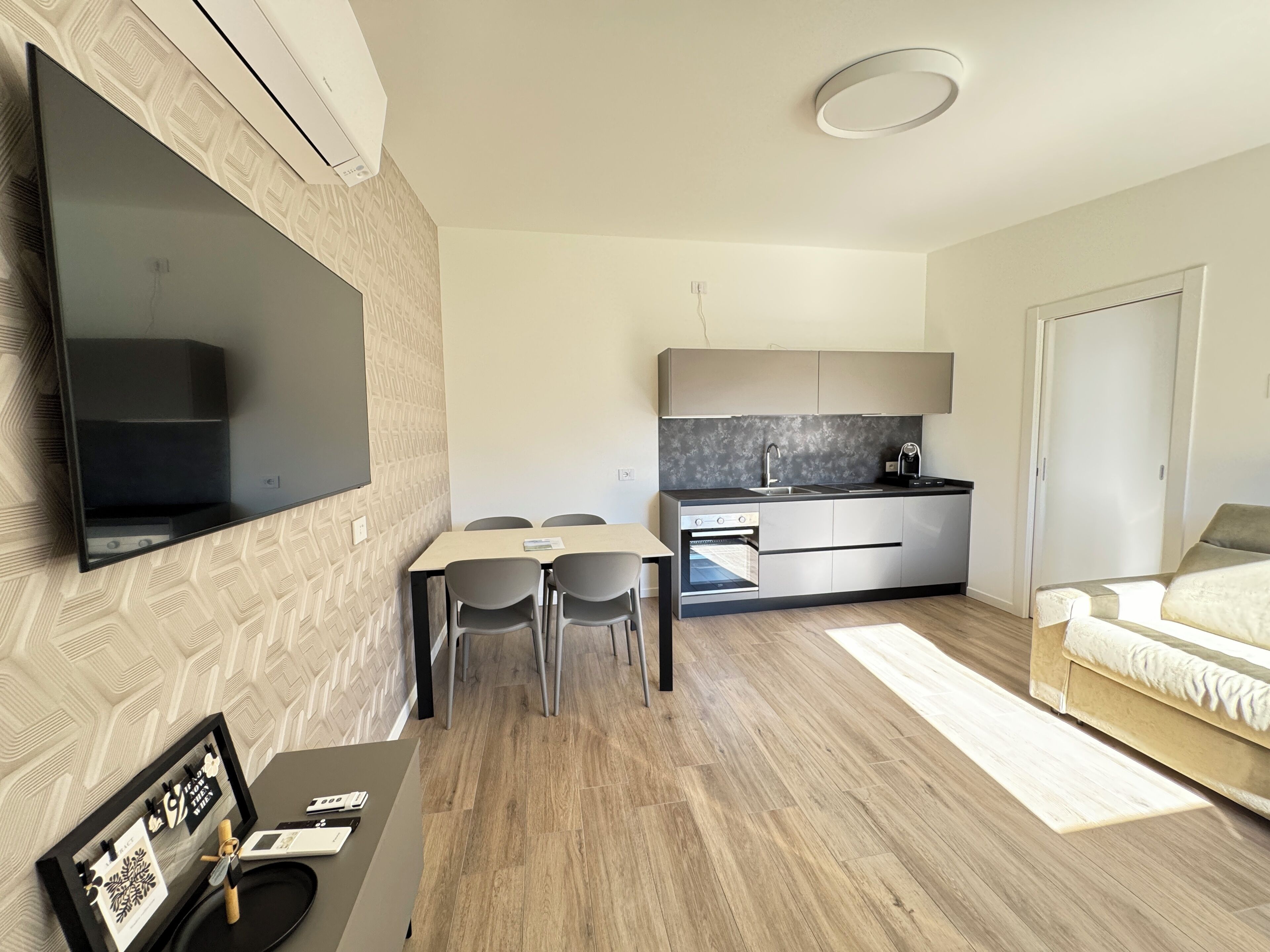 Appartamento Colle Gallo | Area keluarga | Smart TV 40-inci dengan saluran TV kabel