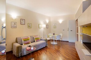 Living area - Central Apartment - Salerno near the sea with Wi-Fi (Salerno)
