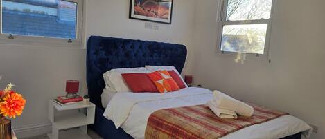 1 bedroom, iron/ironing board, free WiFi