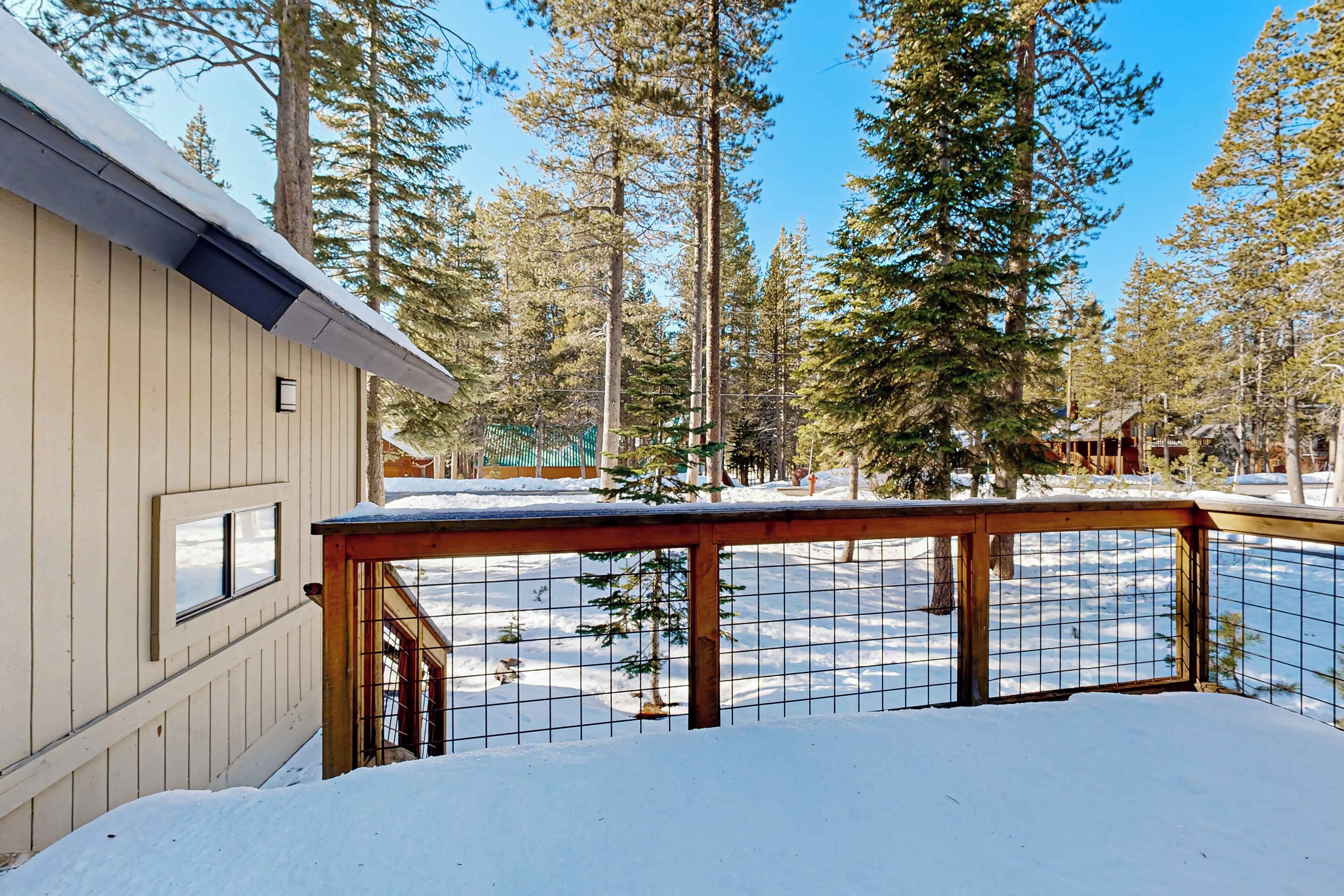 Rumah (2 Bedrooms) | Interior