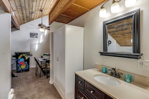 Interior - 5 Mi to Mountain High Resort: Home w/ Gaming Area (Wrightwood)