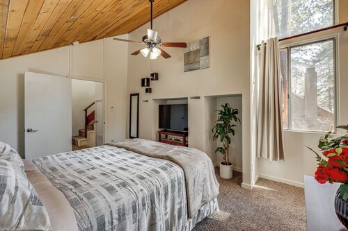 5 Mi to Mountain High Resort: Home w/ Gaming Area