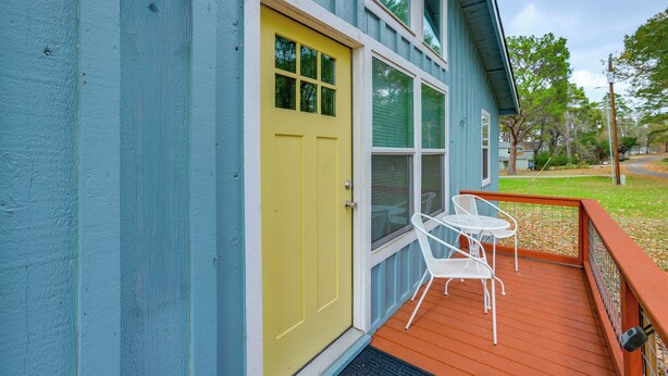 Interior - Dock + Fire Pit: Tranquil Home on Lake Livingston (Livingston)