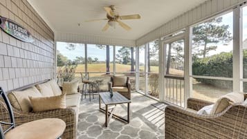 House (3 Bedrooms) | Front of property