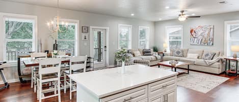 Casa (3 Bedrooms) | Interior