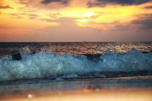 Beach - Le Petit Zéphyr House Near the Beach (La Marsa)