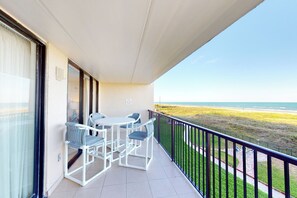 Apartment (2 Bedrooms) | Interior - 2BR w/ Gulf-view Balcony: Suntide III - Unit 307 (South Padre Island)
