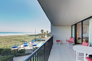 Apartment (2 Bedrooms) | Interior - 2BR w/ Gulf-view Balcony: Suntide III - Unit 307 (South Padre Island)