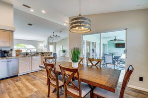House (3 Bedrooms) | Interior - Boat Dock & Lanai: Waterfront Oasis in Cape Coral! (Cape Coral)