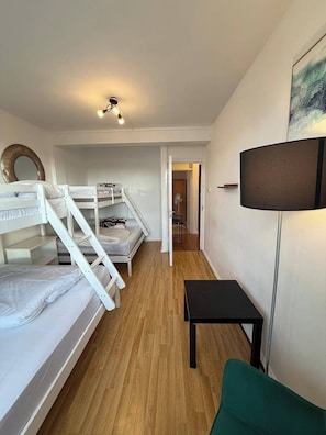 3 Schlafzimmer, Bügeleisen/Bügelbrett, kostenloses WLAN, Bettwäsche