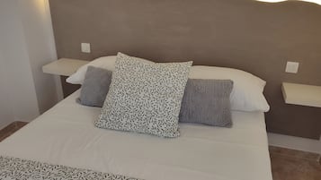 2 quartos, ferros/tábuas de passar roupa, Wi-Fi de cortesia