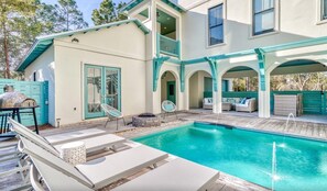 A heated pool - 30A Seaclusion- Private Heated Pool Gulf Views Golf Cart Included (Seagrove)