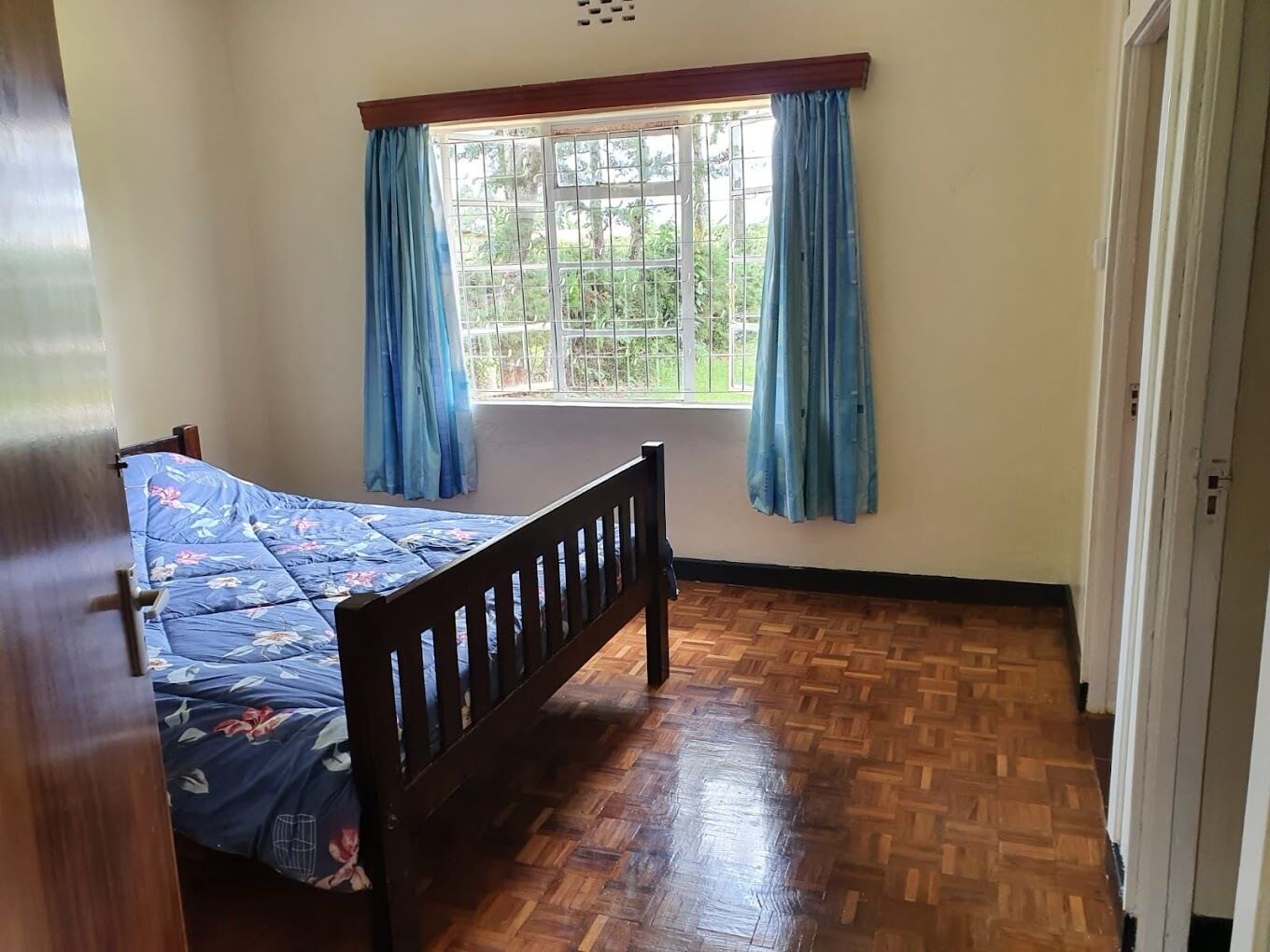 Family Villa, Garden View | Free WiFi, bed sheets