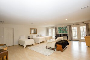 3 bedrooms, iron/ironing board, WiFi, bed sheets - Links & Lake View | Near Pinehurst Golf & Village - 8 beds (Pinehurst)
