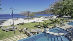 Pool - Casa Matcha, BRAND NEW! Ocean Views & Beach Club (Sardinal)