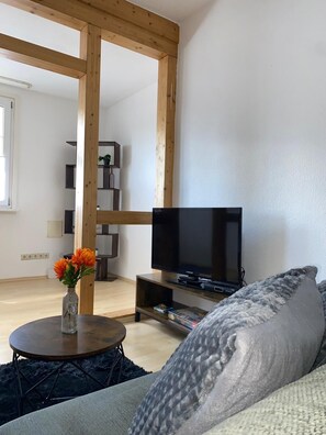 Living area - Cozy apartment with garage and hiking trails near the waterfall (Triberg im Schwarzwald)