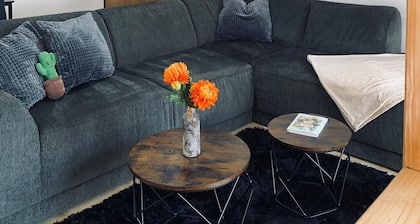 Cozy apartment with garage and hiking trails near the waterfall