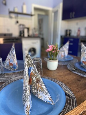 Dining - Cozy apartment with garage and hiking trails near the waterfall (Triberg im Schwarzwald)