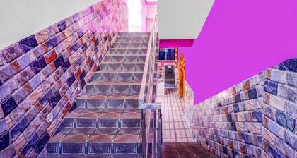 HOTEL OM PALACE & BANQUET HALL