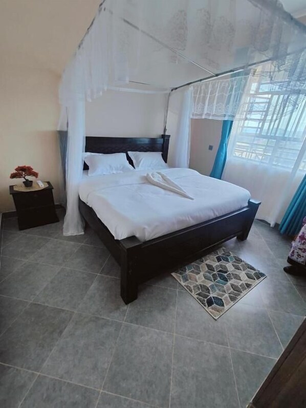 Free WiFi - Amani Oasis (Taveta)