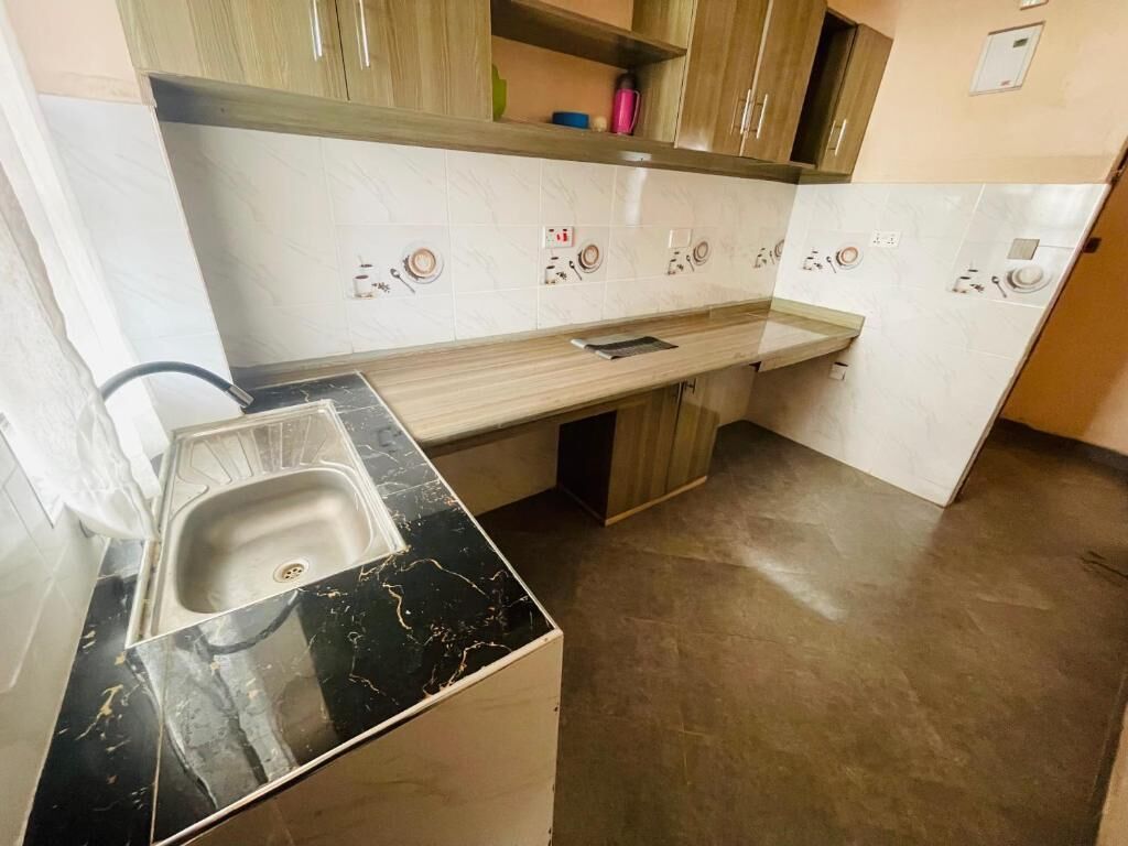 Basic Apartment, Balcony, Hill View | Private kitchen